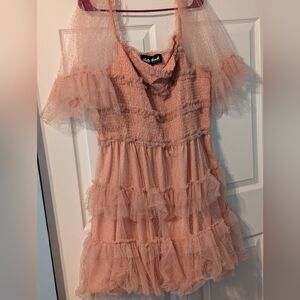 White Birch Peach Ruffled Top
